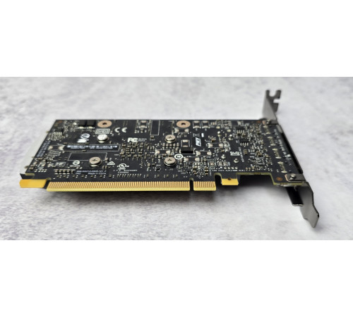 Видеокарта Quadro P620 2Gb GDDR5 128bit 4хminiDP