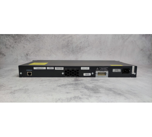 Коммутатор Cisco Catalyst 2960 (WS-C2960-48TC-L)