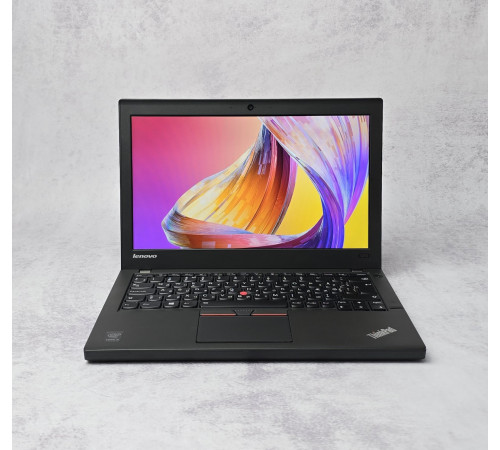 Ноутбук 12.5" Lenovo X250 i5-5200U 8Gb DDR3 256Gb SSD 1366х768 IPS