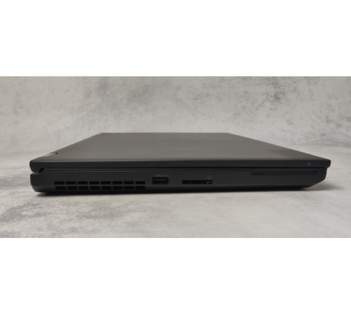 Ноутбук 15.6" Lenovo P52 i7-8850H P3200 MaxQ 6Gb 32GB DDR4 512GB SSD 1920х1080 IPS WLED