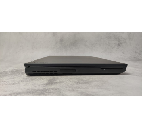 Ноутбук 15.6 Lenovo P50 i7-6820HQ M1000 2GB GDDR5 16GB DDR4 256GB SSD M.2 NVME 1920x1080 IPS WLED