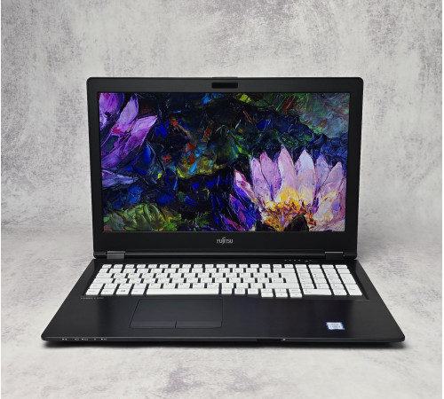 Ноутбук 15.6" Fujitsu LifeBook u757 i5-6200u 8GB DDR4 512GB SSD M.2 1920x1080 IPS LED