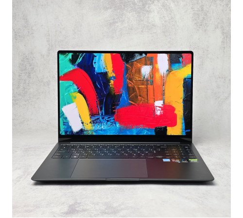 Ноутбук 16" Samsung Galaxy Book 3 Ultra i9-13900H RTX 4070 32GB LPDDR5 1Tb SSD 2880x1800 AMOLED2X HDR10+ Новый